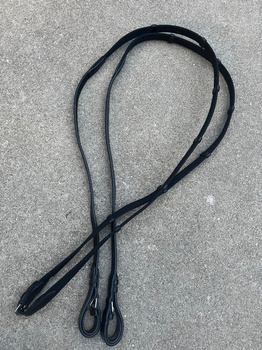 Black Webbed Reins