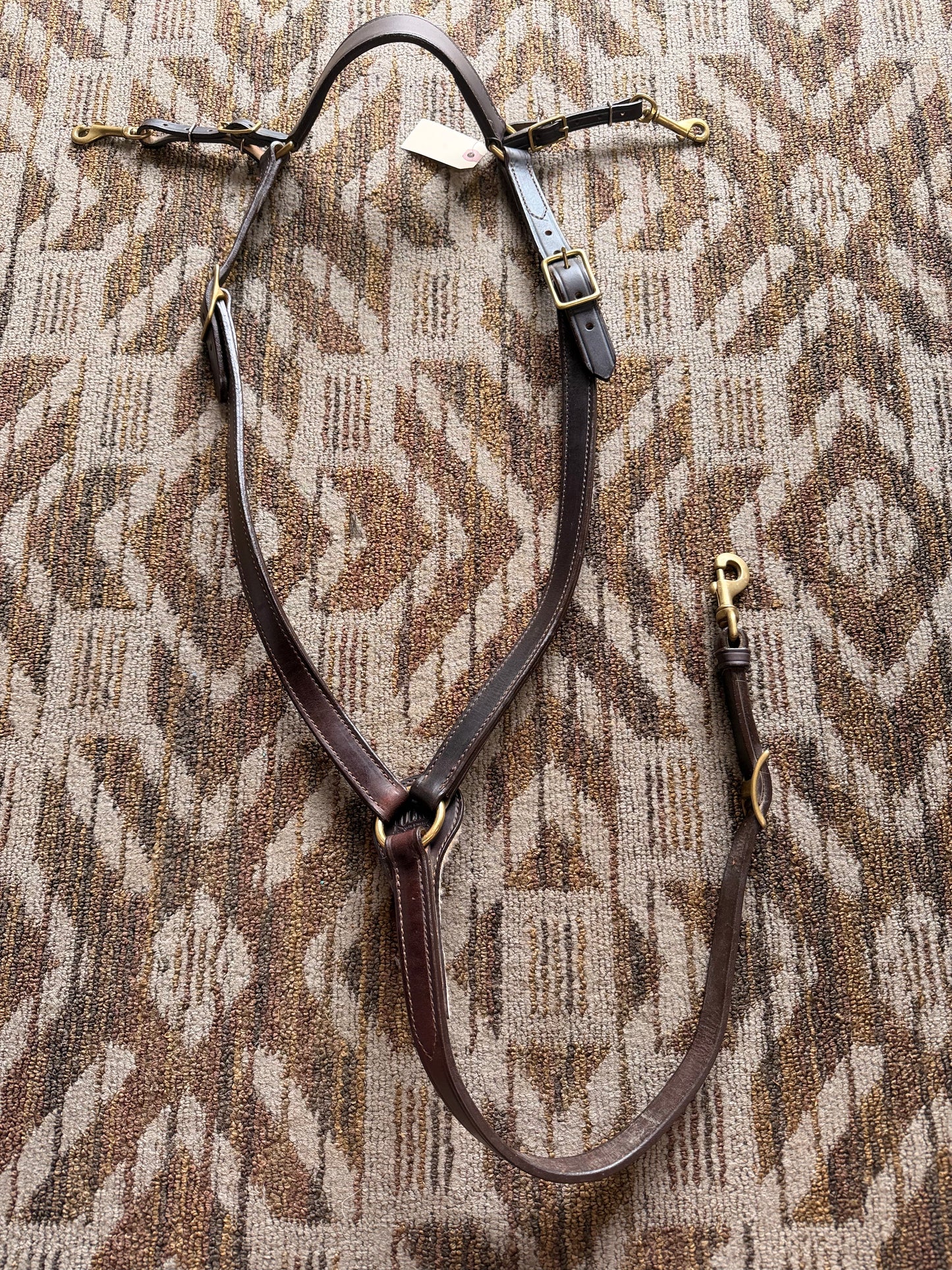 Tucker Montreal Breastcollar