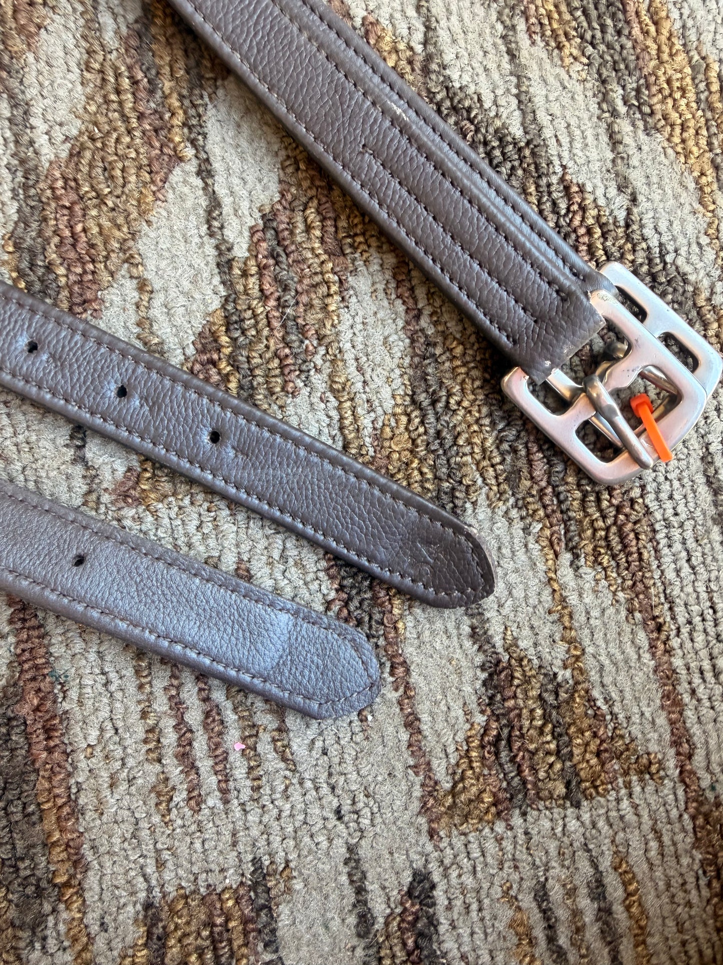 HDR Lined Stirrup Leathers - 54”