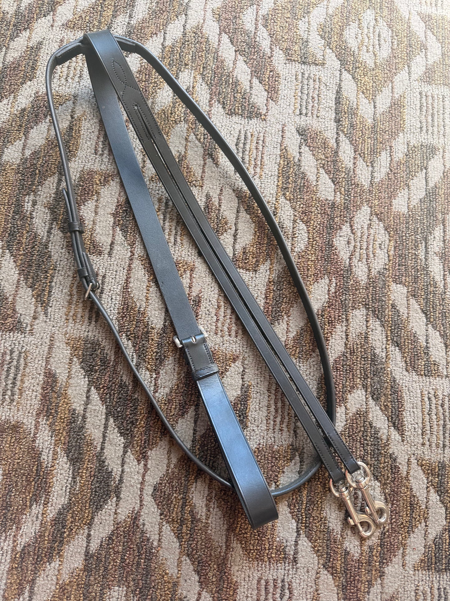 Black German Martingale
