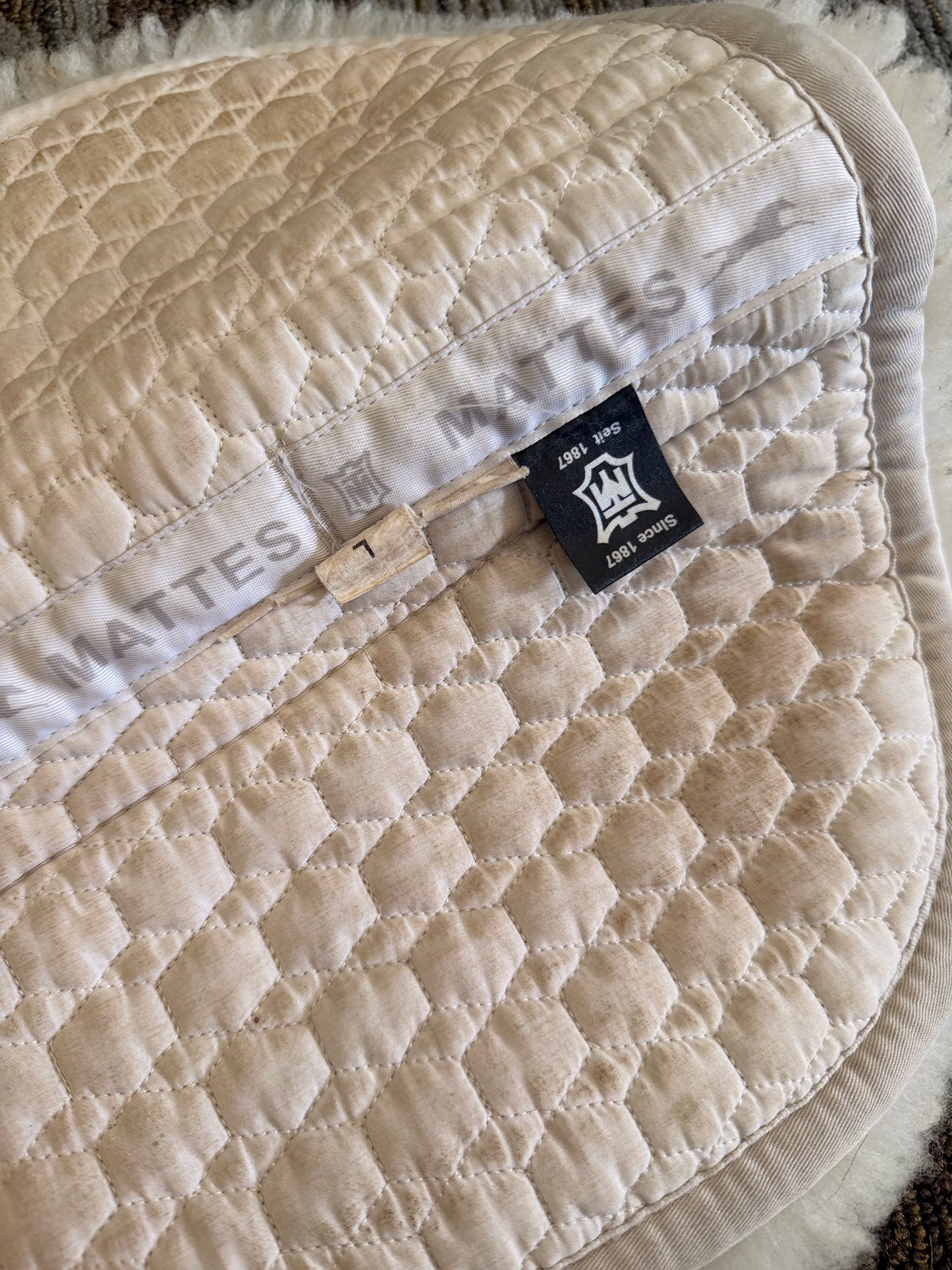Mattes Large Half Pad